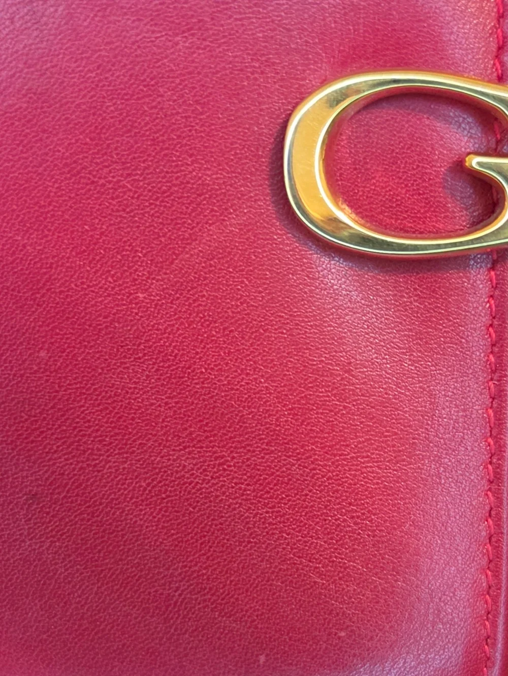 Gucci Red Leather Horsebit Bifold Wallet Vintage 1996 Gold Hardware w/ Box - Picture 14 of 16